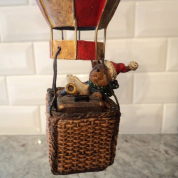 vintage bear in hot air balloon figurine ornament - Picture 2 of 6
